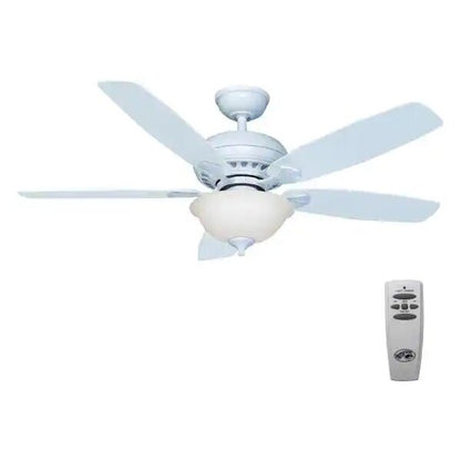 Ventilador de techo de 52" con control remoto - Hampton Bay Southwind (Nuevo, caja abierta)