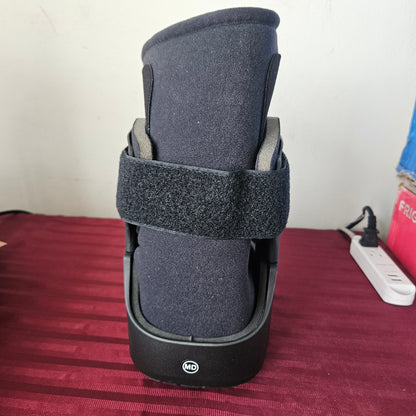 Bota Ortopédica inmovilizadora corta talla M con cámara de aire  - United Ortho (Nuevo)