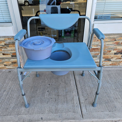 Silla con inodoro 3 en 1 para pacientes que luchan con obesidad - Homecraft Deluxe (Nuevo, caja abierta)