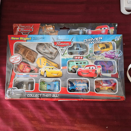 Set de Cars 3 con 12 piezas (Nuevo)