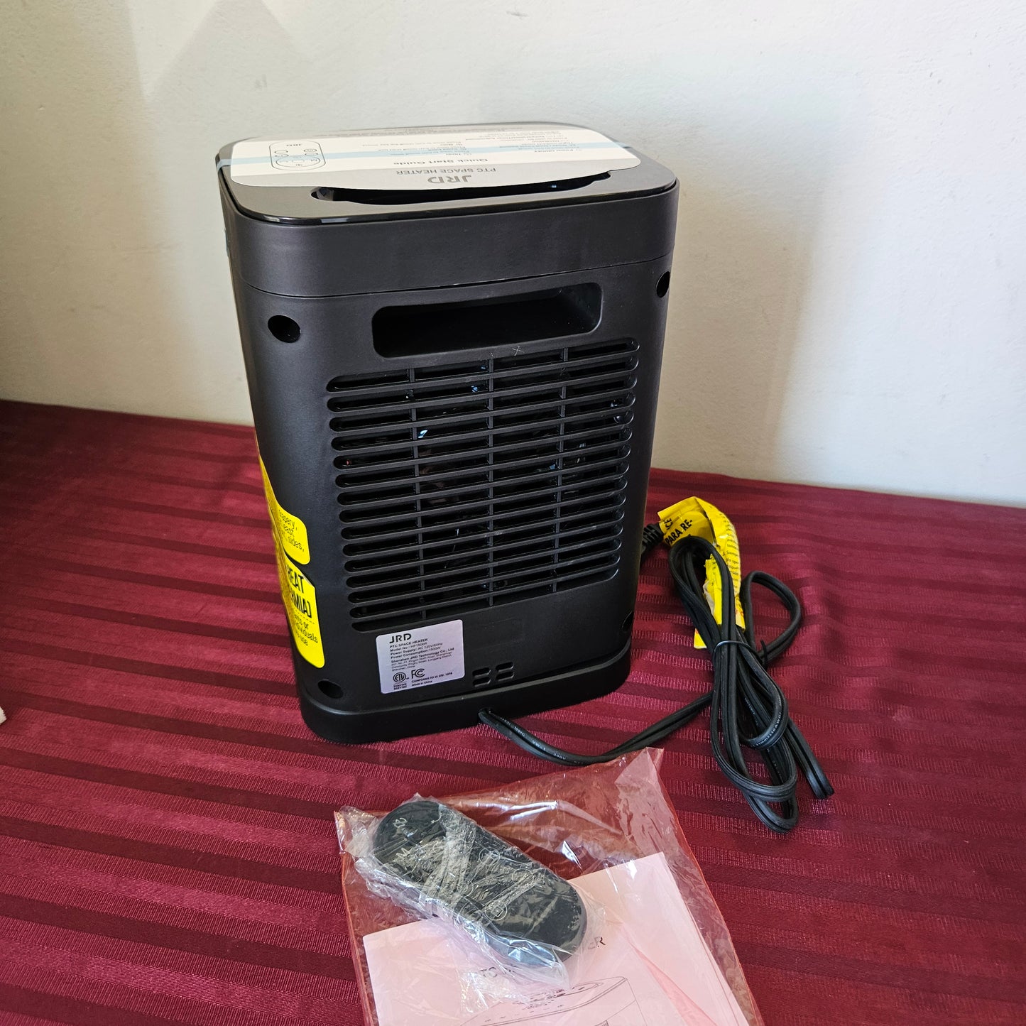 Calefactor eléctrico digital de cerámica portátil PTC oscilante - JRD (Nuevo, caja abierta)