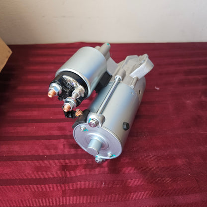Motor de arranque para motor Ford Focus 2.0L (2005-2010) - Scitoo (Nuevo, caja abierta)