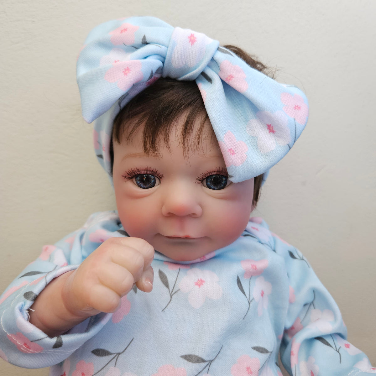 Bebé Reborn niña ojos abiertos cuerpo de tela con cabello (Nuevo)