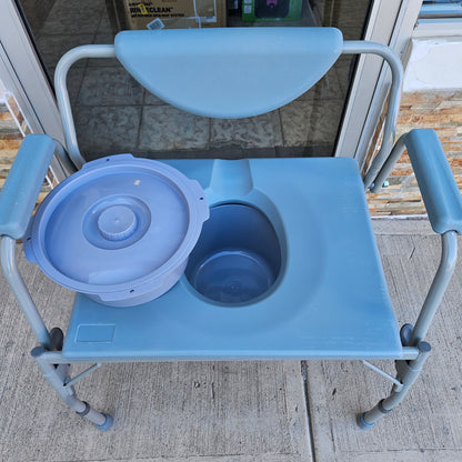 Silla con inodoro 3 en 1 para pacientes que luchan con obesidad - Homecraft Deluxe (Nuevo, caja abierta)