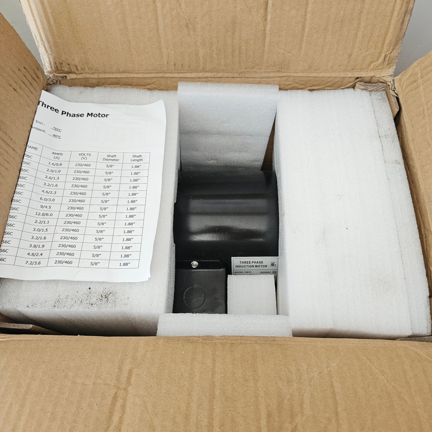 Motor trifásico 1 HP 230/460 V - (Nuevo, caja abierta)