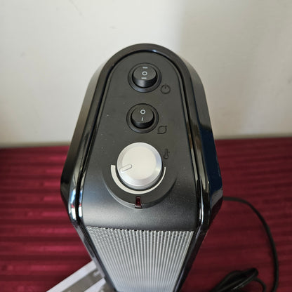 Calefactor cerámico eléctrico oscilante color negro - Lasko (Nuevo, caja abierta)