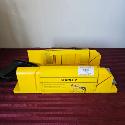 Caja de inglete profesional con serrucho 14" - Stanley (Nuevo, faltan piezas)